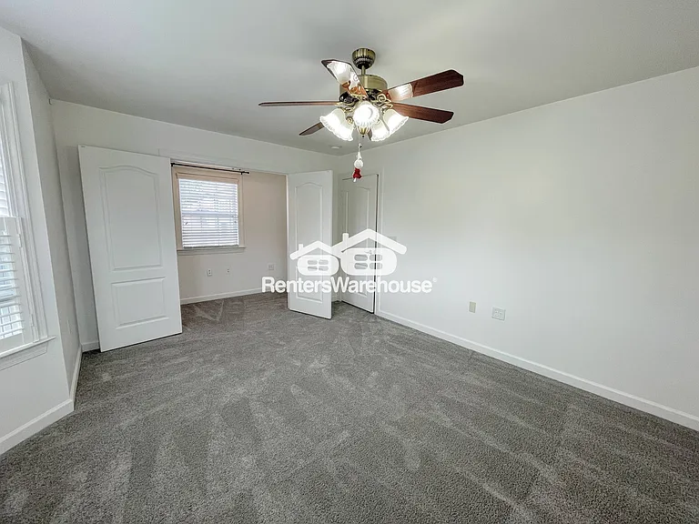 3932 Cromwell Park Dr — Photo 37