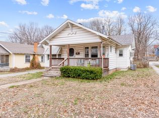 2032 N Douglas Ave, Springfield, MO 65803