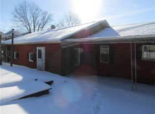 5 Walnut St, Allenport, PA 15412