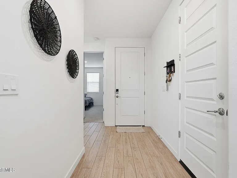 4572 E French Rd — Photo 2