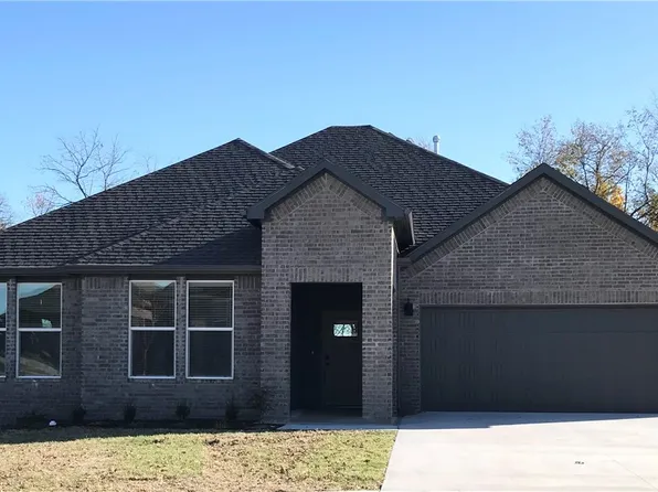 396 N Yona Ln, Farmington, AR 72730