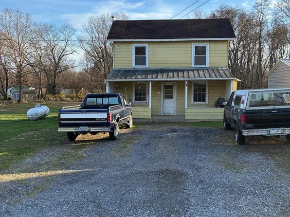 4924 Treher Rd, Fayetteville, PA 17222