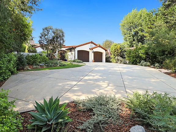 4th image of 4821 La Canada Blvd