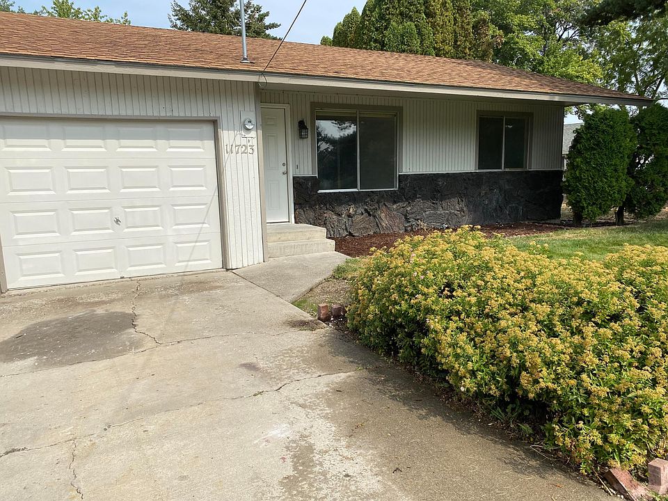 11723 3 bedroom, 2 bath, 1780 sq ft