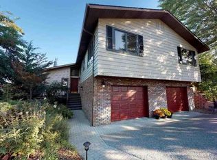1660 NE Upper Dr, Pullman, WA 99163