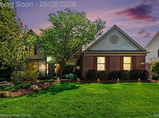 4139 Wincrest Ln, Rochester, MI 48306