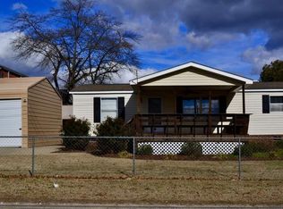 203 E Harnett St, Benson, NC 27504