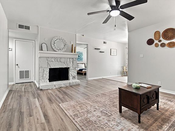 2nd image of 4323 E 68th St Unit 514