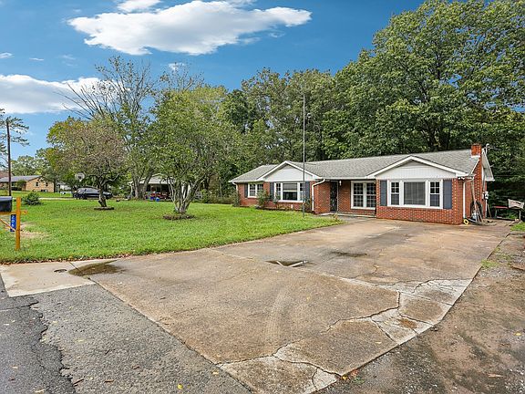 5th image of 2065 Lintwood Dr