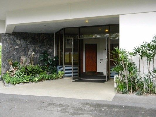 2nd image of 2405 Kalanianaole Ave #Penthouse 2
