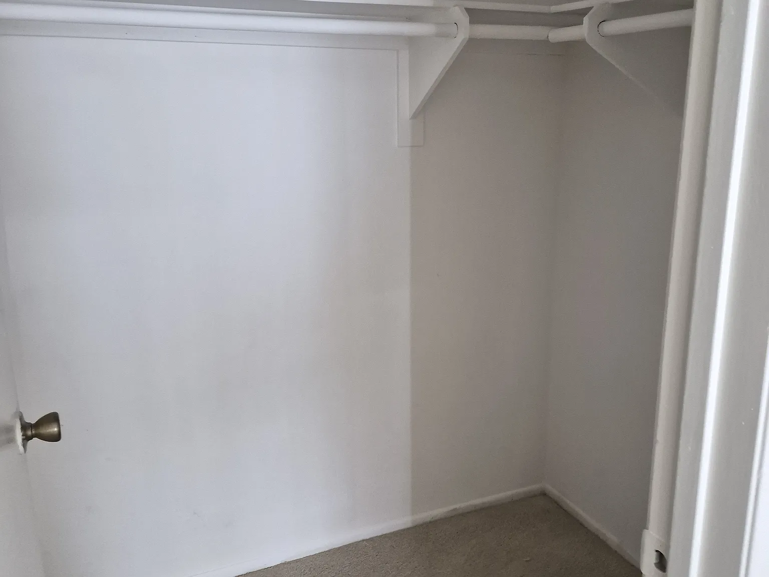 2 bed, $2,250 — Photo 4