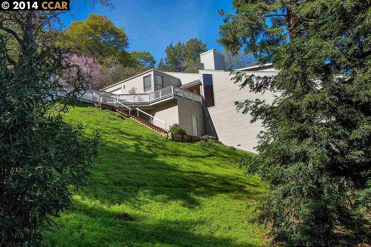 8 Snowberry Ct photo 1