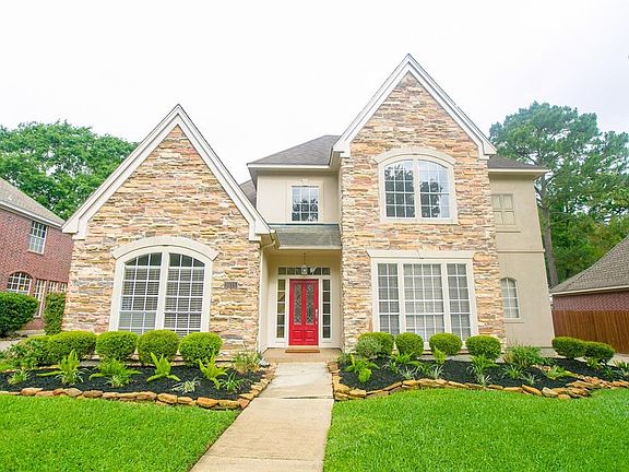 3rd image of 3615 Shady Village Dr