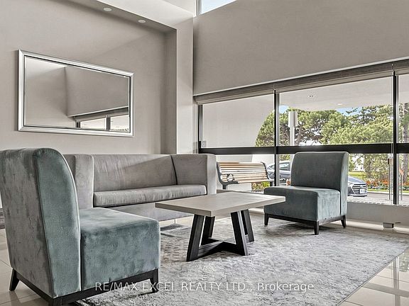 5th image of 350 Seneca Hill Dr #1011