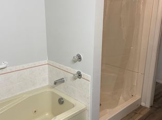 8447 County Road V APT 1, Caledonia, WI 53108