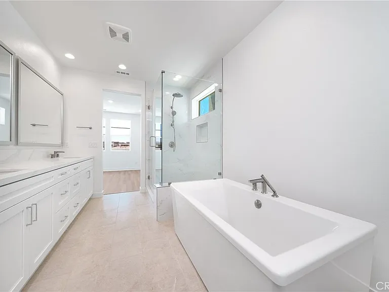 108 Verbana Way — Photo 21