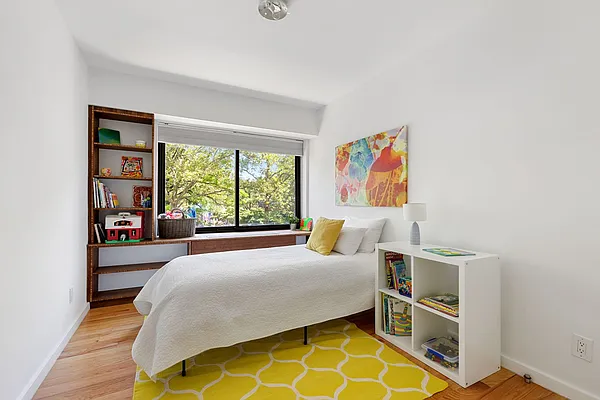 Rented by Compass | media 7