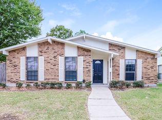 5018 Lewis Trl, Grand Prairie, TX 75052