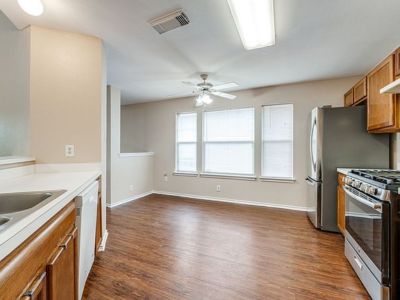 5th image of 2014 Park Canyon Dr