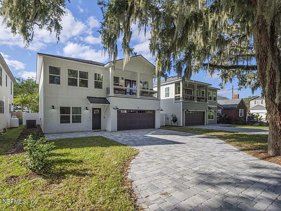 3rd image of 38 MAGNOLIA Avenue