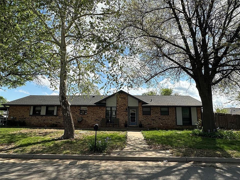 1st image of 10012 S Blackwelder Ave
