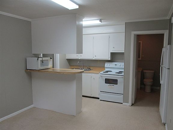 3rd image of 712 Onstead St APT E