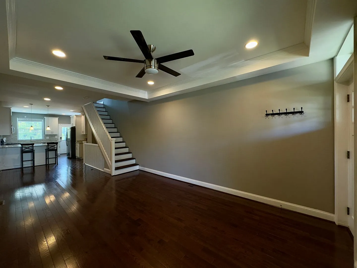 Charming 3 Bedroom/3 Bathroom Townhome with Den in Hampden, MD! — Photo 3