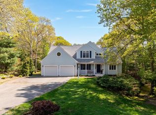 5 Summerwind Ln, North Falmouth, MA 02556
