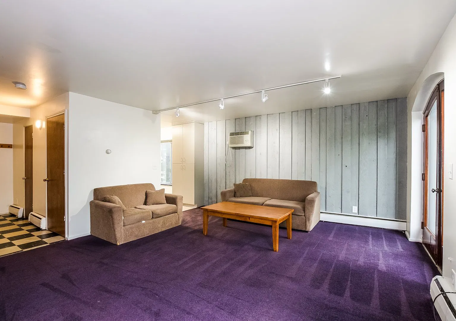 The Chalet — Photo 4