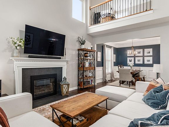 5th image of 1459 Carnoustie Cir