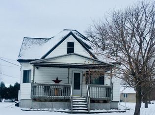 401 1st Ave SE, Hayfield, MN 55940