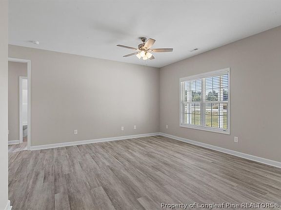 5th image of 254 Dalton Dr