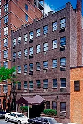 427 East 76th Street in Lenox Hill
