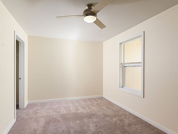 Lakeview Apartments bedroom with walk-in closet