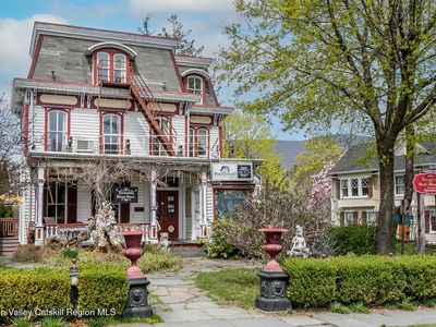 12 Tinker Street, Woodstock, NY, 12498