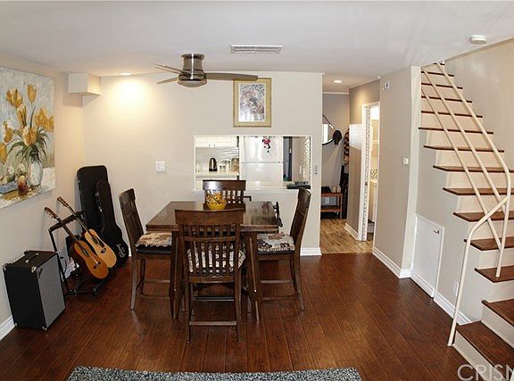 3rd image of 5820 Yolanda Ave APT 17