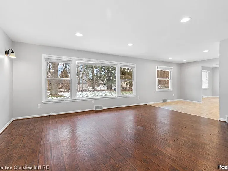 6881 W Dartmoor Rd — Photo 12