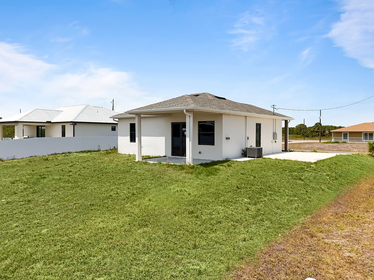 8014 Mangrove Circle - 1 — Photo 3