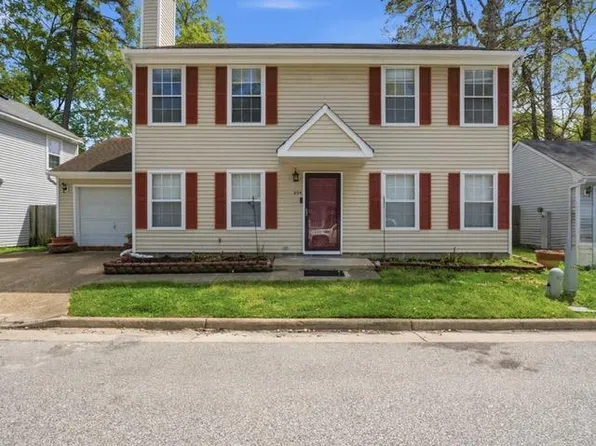 204 Old Bridge Ct, Newport News, VA 23608