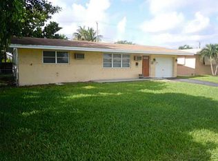 8440 NW 15th St, Pembroke Pines, FL 33024