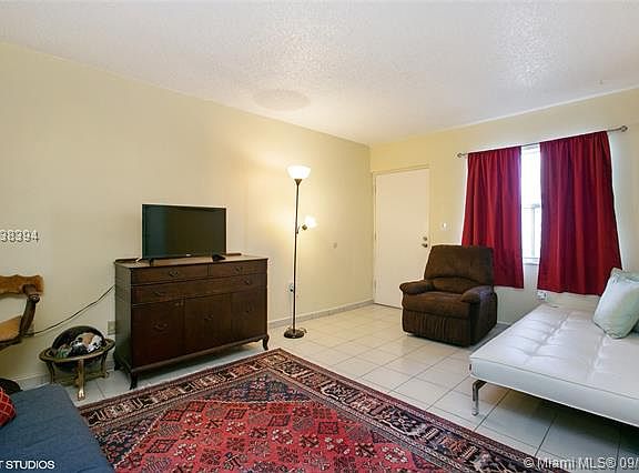 4th image of 1530 Pennsylvania Ave APT 303