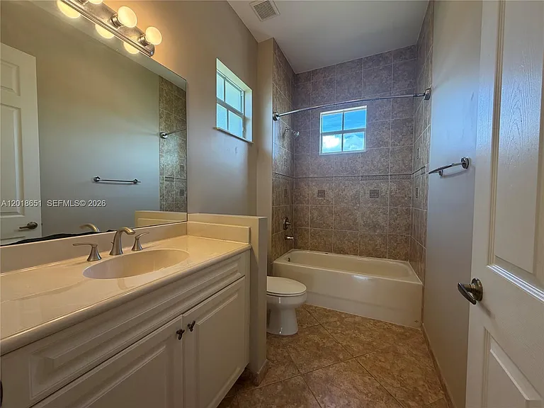 8344 NW 127th Ln #26-F — Photo 22