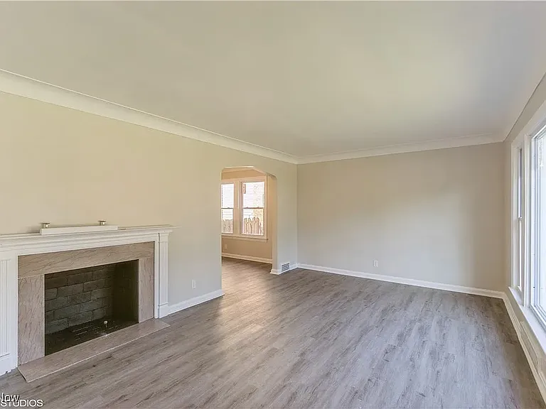 3866 E Antisdale Rd — Photo 8