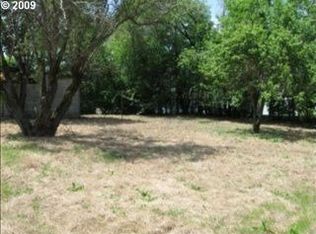 963 Cook St, Myrtle creek, OR 97457