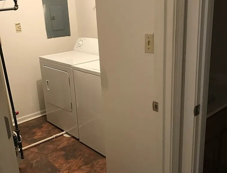 3703 Hermitage Rd — Photo 19