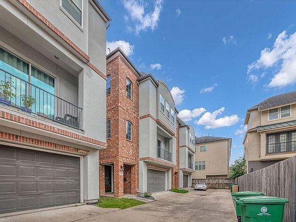 3rd image of 5521 Petty St