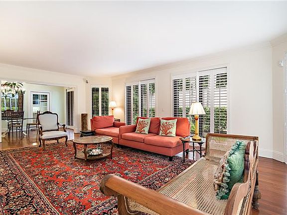 2nd image of 340 Brazilian Ave APT 102