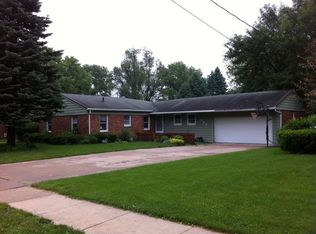 905 17th St, West Des Moines, IA 50265