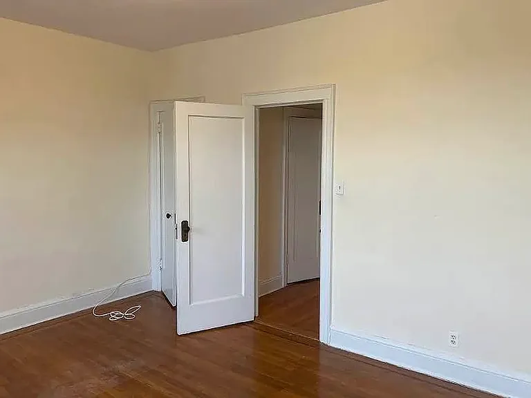 202-02 43rd Ave #3D — Photo 9