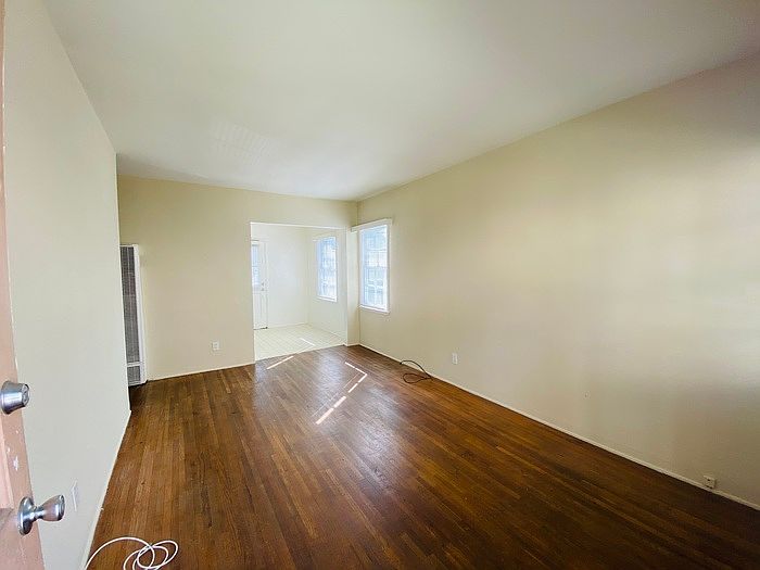 1st image of 11682 Darlington Ave APT 3